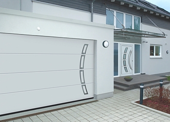 Hormann matching entrance and garage door